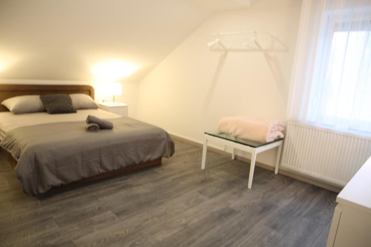 Sobe Opacak Hotel Slavonski Brod Buitenkant foto