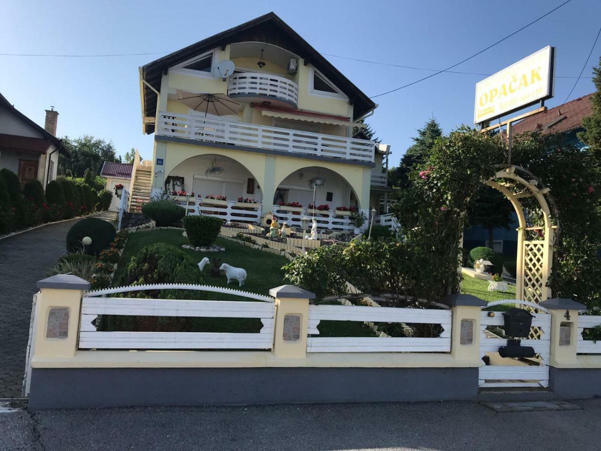 Sobe Opacak Hotel Slavonski Brod Buitenkant foto